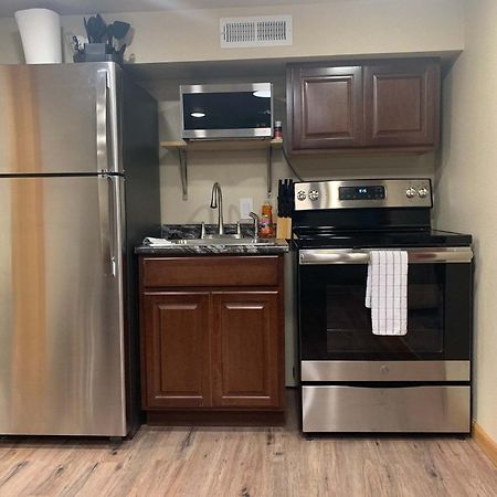 Dillon Ave Homes تشيني الغرفة الصورة