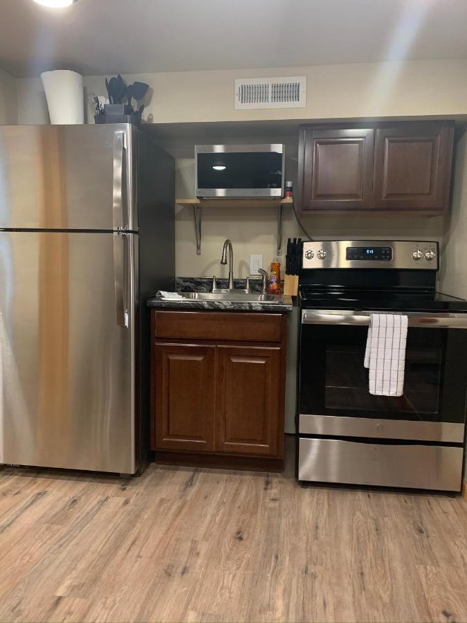 Dillon Ave Homes تشيني الغرفة الصورة