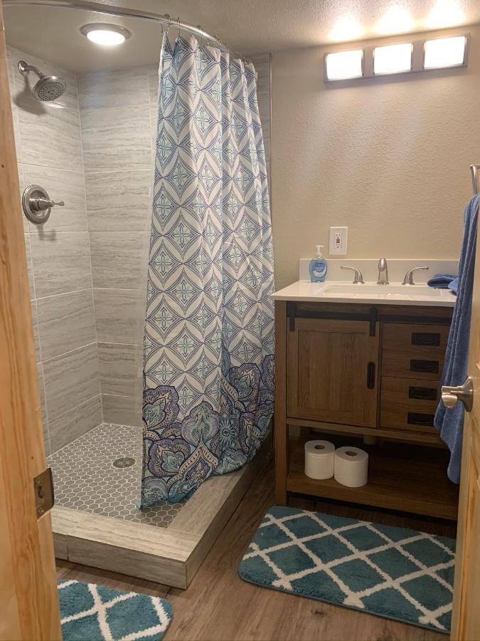 Dillon Ave Homes تشيني الغرفة الصورة