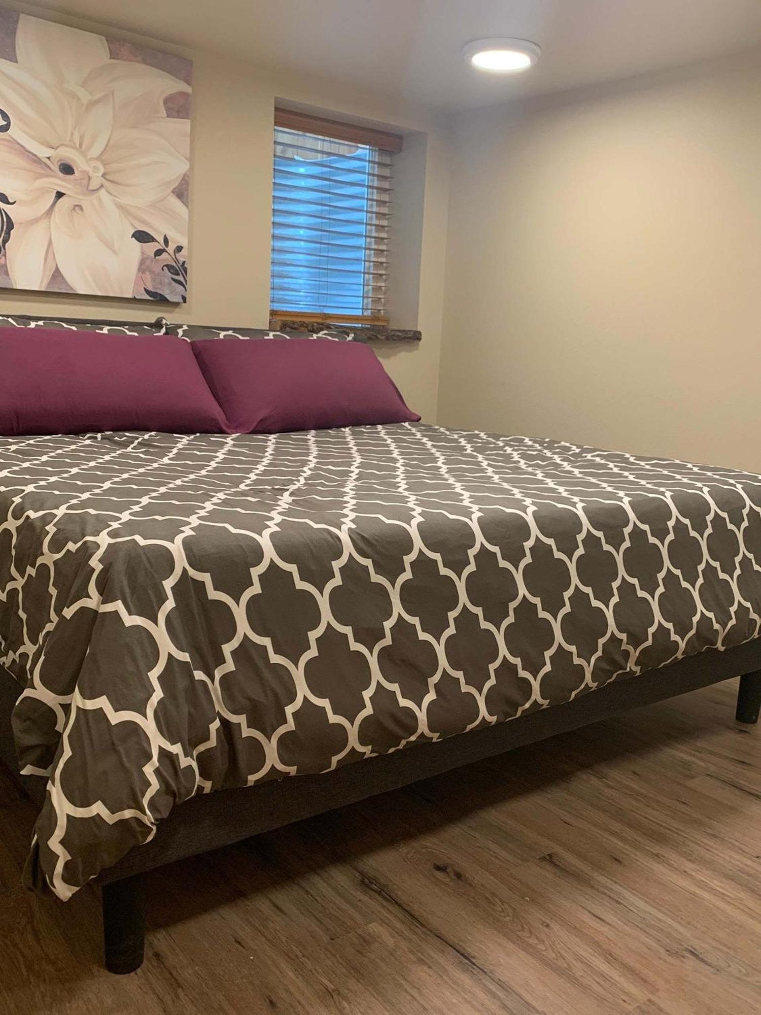 Dillon Ave Homes تشيني الغرفة الصورة